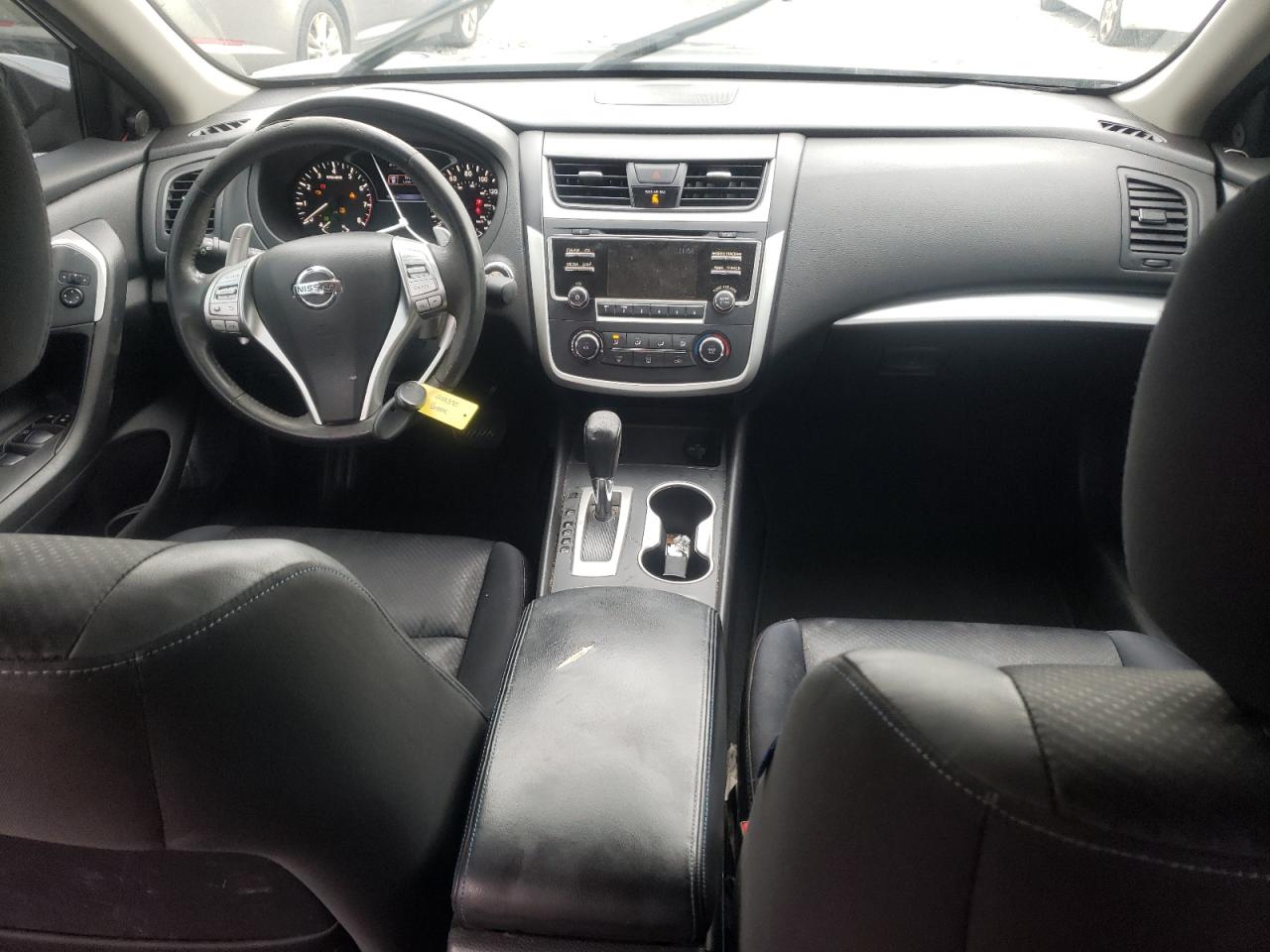 2016 Nissan Altima - Image 8