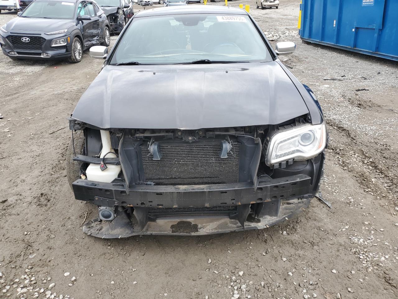 2013 Chrysler 300 - Image 5