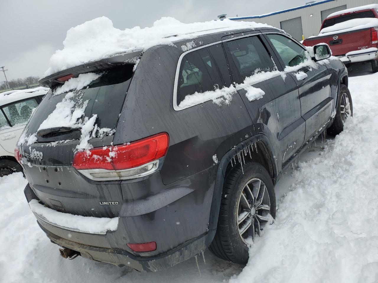2017 Jeep Grand Cherokee - Image 3