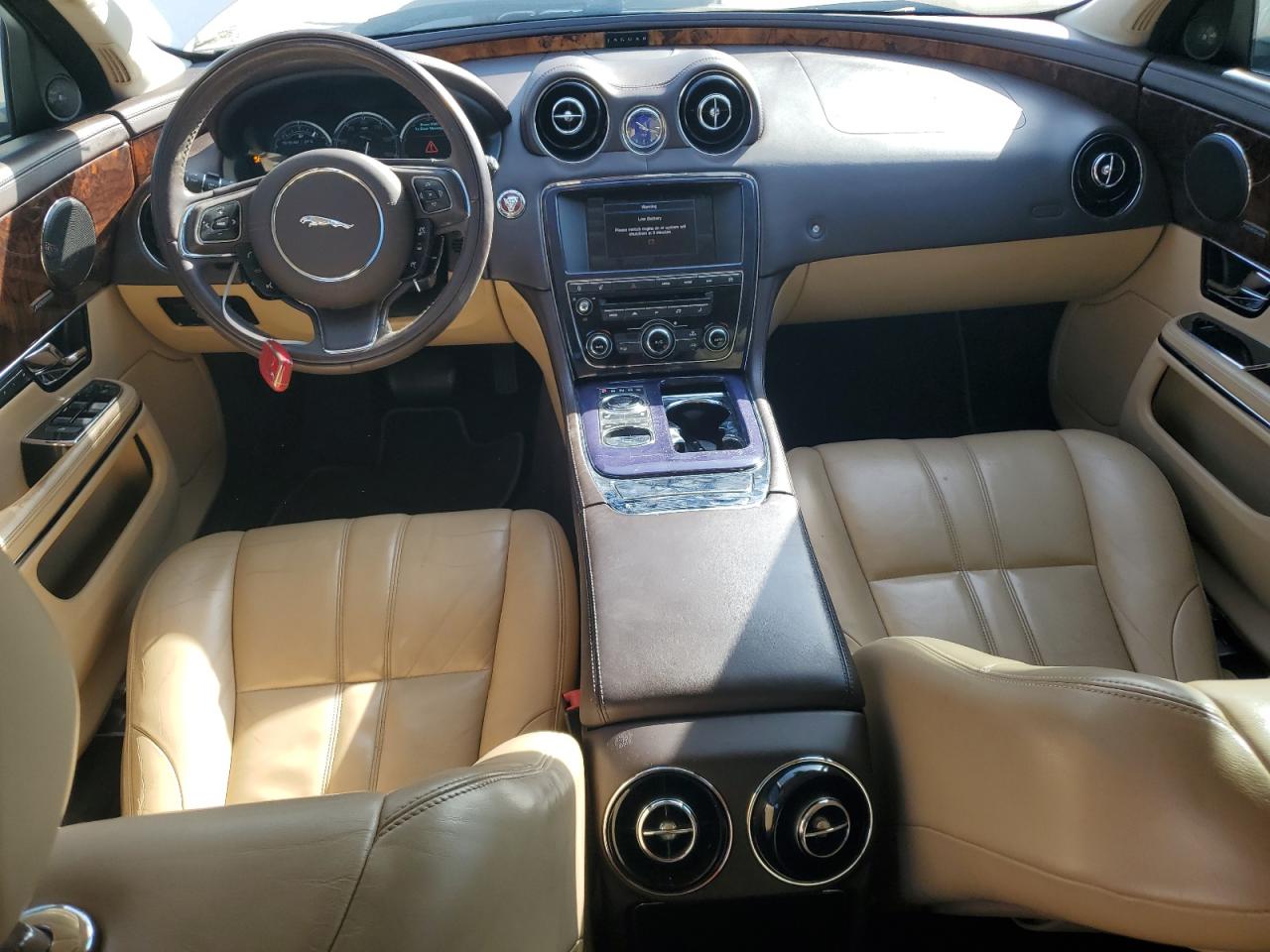 2013 Jaguar XJ - Image 8