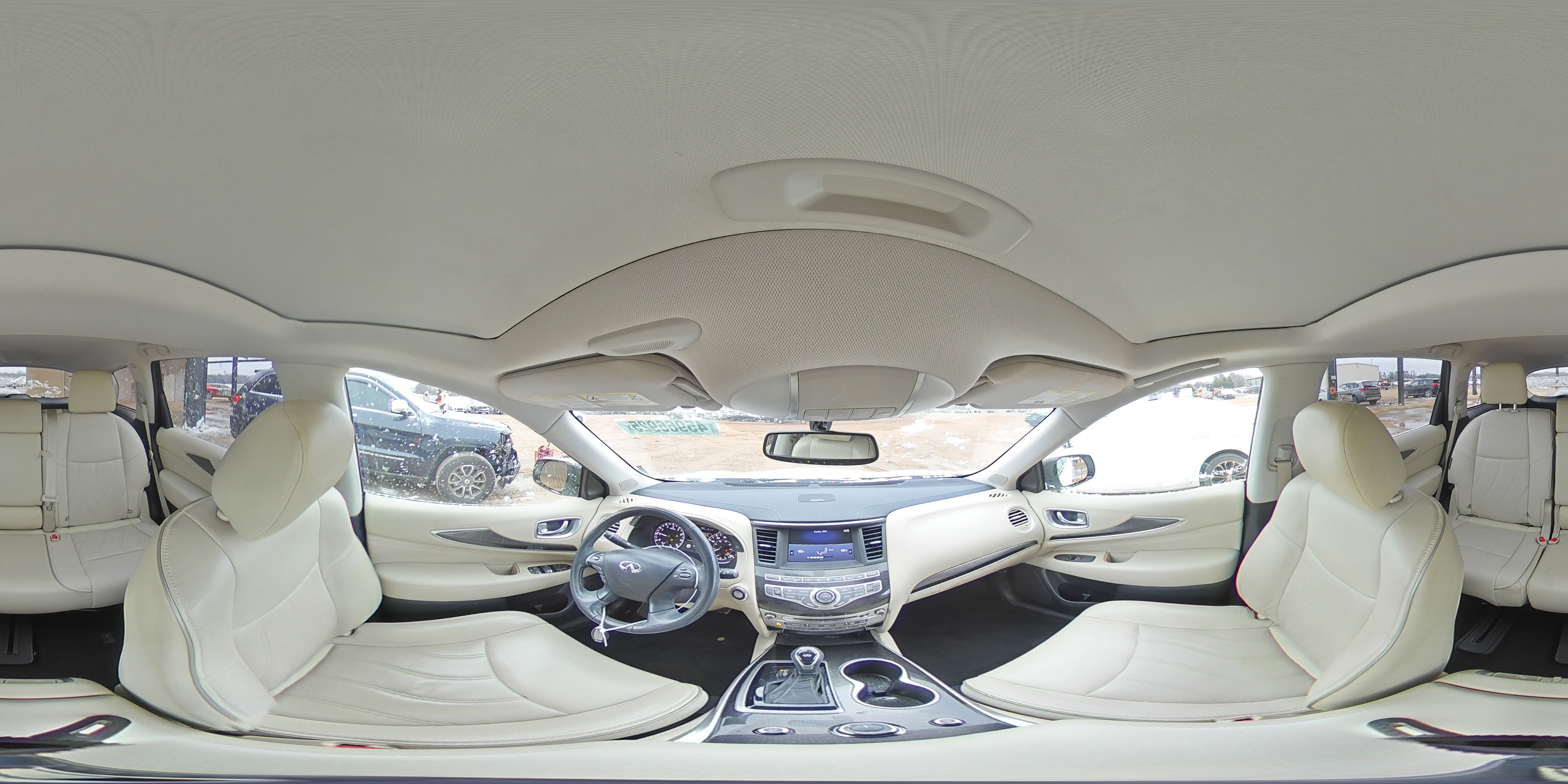 2018 Infiniti QX60 - Image 15