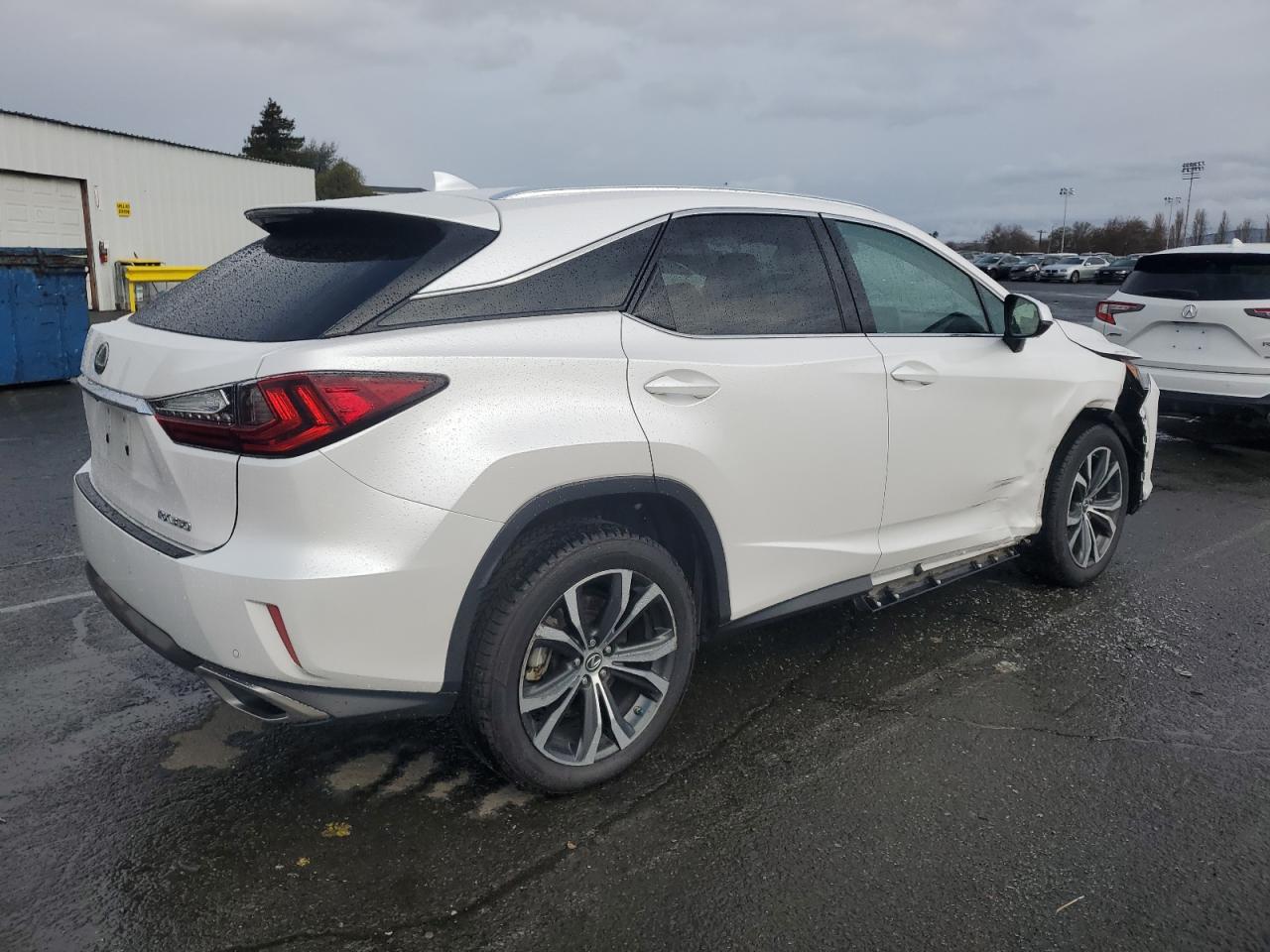 2018 Lexus RX - Image 3