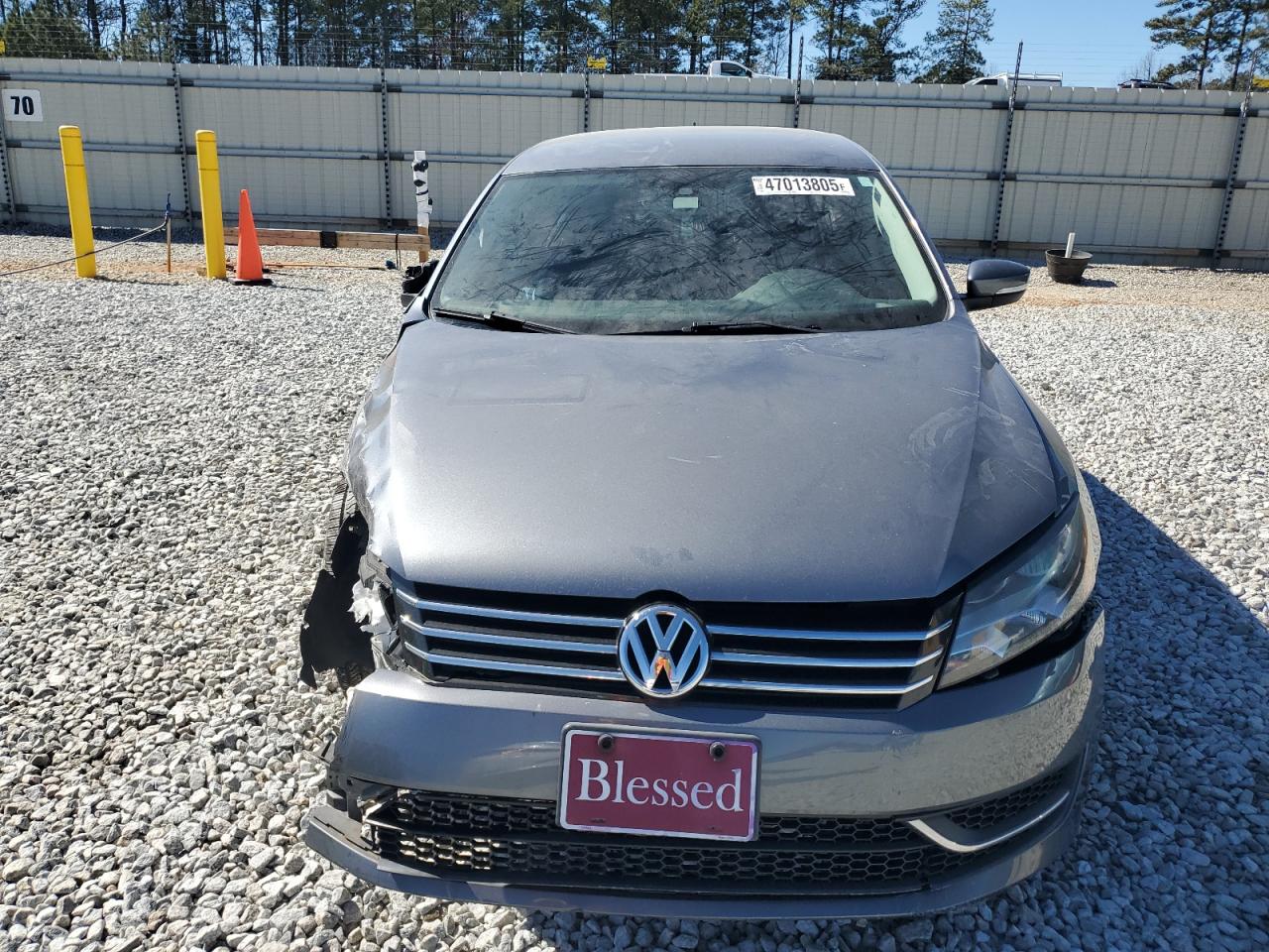 2015 Volkswagen Passat - Image 5