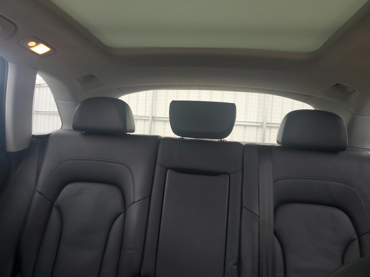 2015 Audi Q5 - Image 10