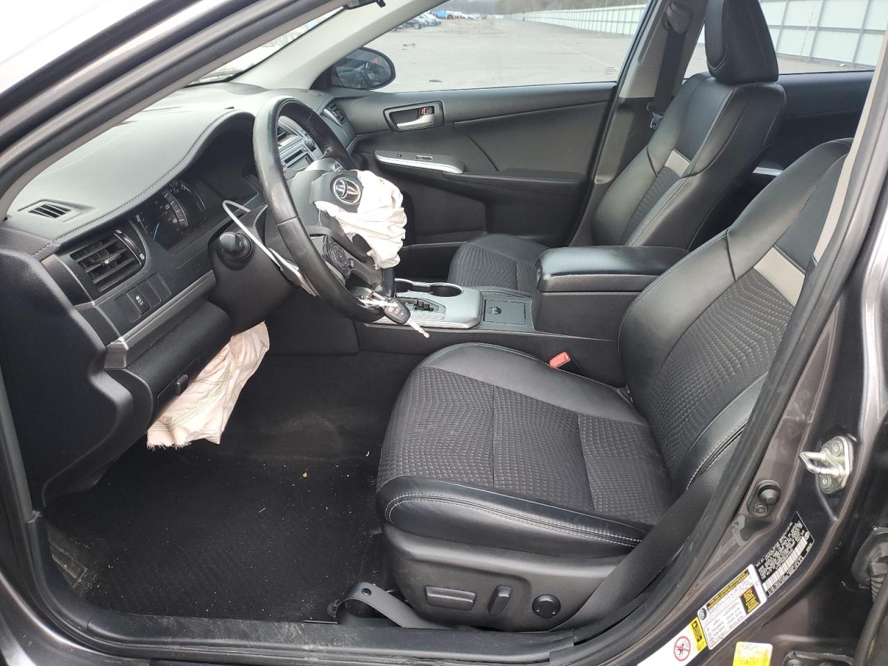 2014 Toyota Camry - Image 7