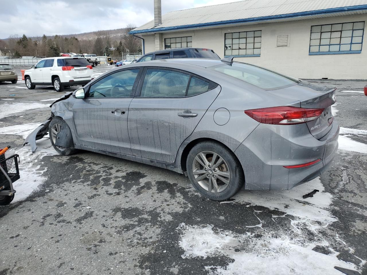 2018 Hyundai Elantra - Image 2