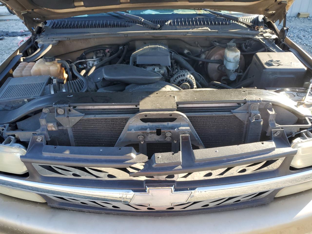 2000 Chevrolet Silverado - Image 11