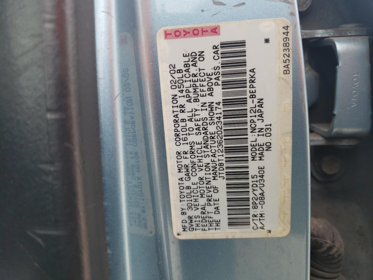 2002 Toyota Echo - Image 14