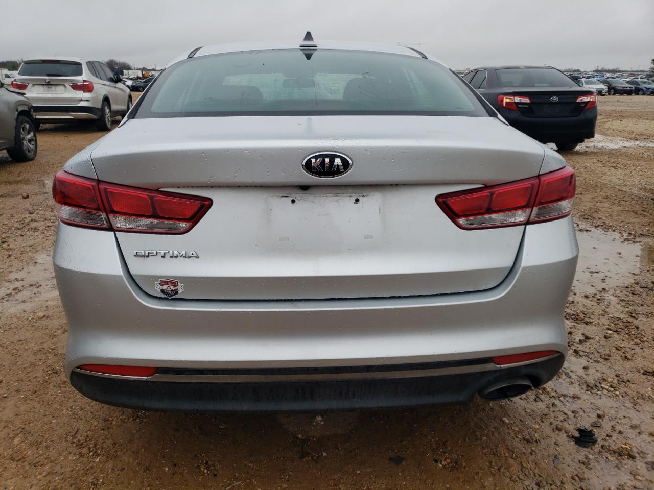 2017 Kia Optima - Image 6
