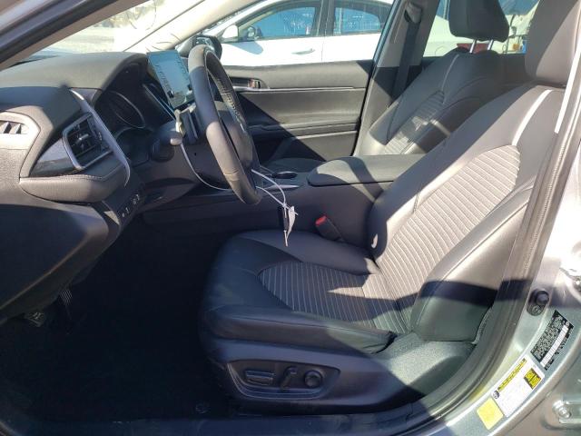  TOYOTA CAMRY 2024 Серебристый