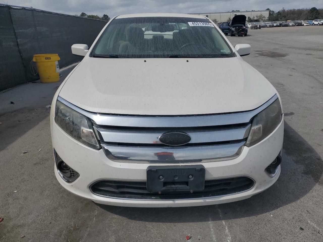 2010 Ford Fusion - Image 5