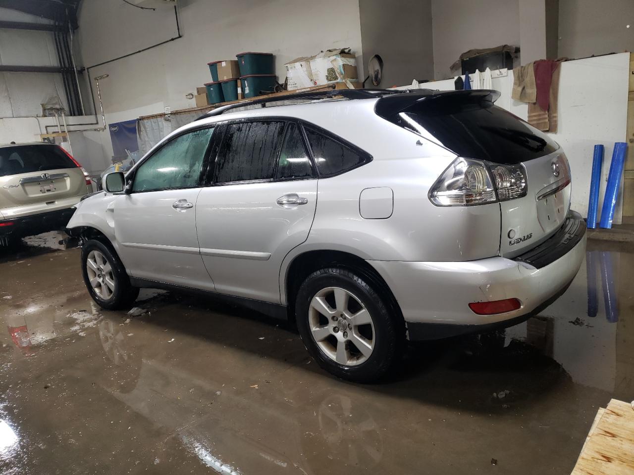 2009 Lexus RX - Image 2