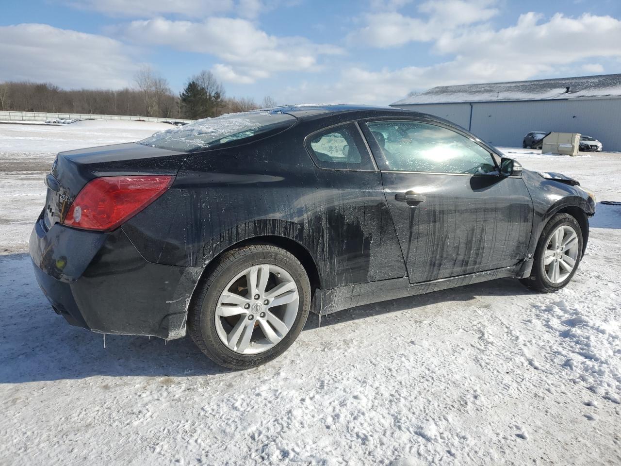 2012 Nissan Altima - Image 3