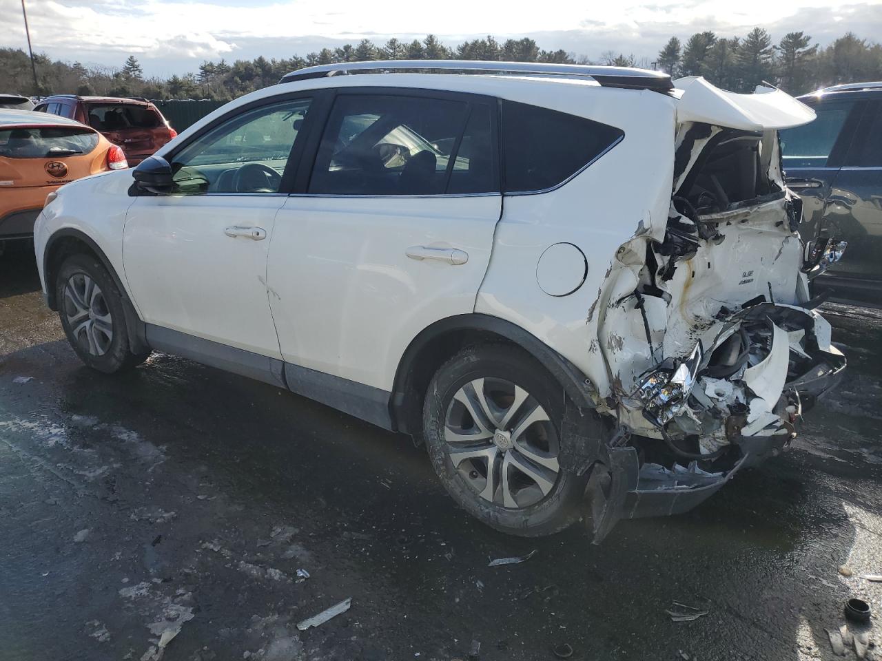 2016 Toyota RAV 4 - Image 2