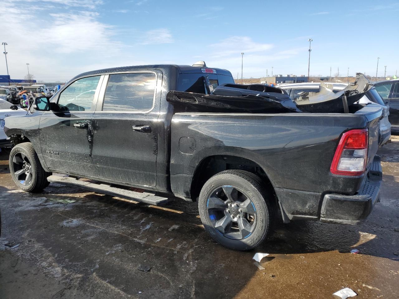 2019 RAM 1500 - Image 2