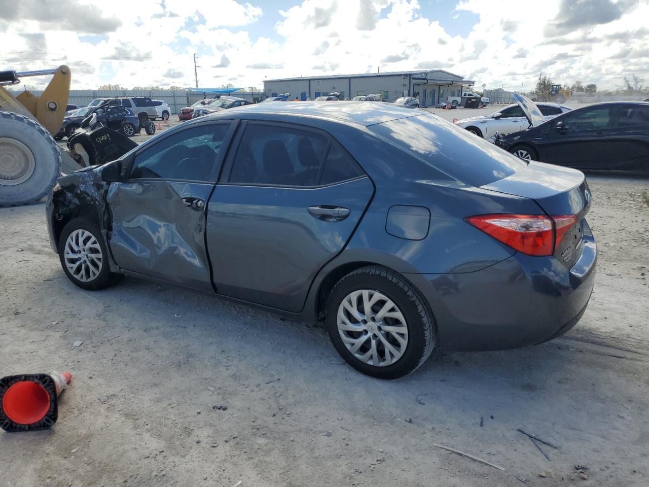 2019 Toyota Corolla - Image 2
