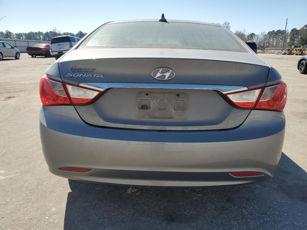 2011 Hyundai Sonata - Image 6
