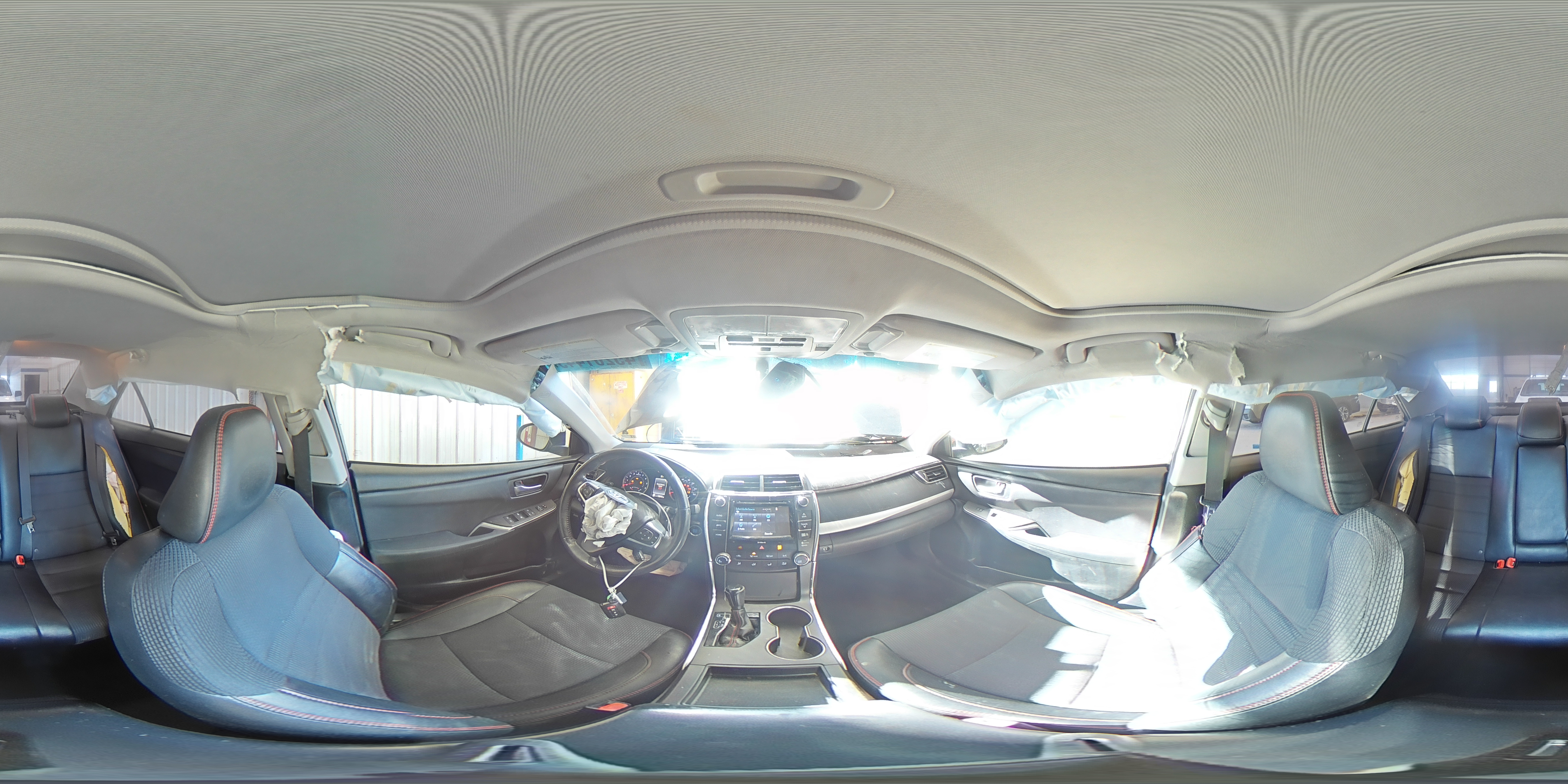2017 Toyota Camry - Image 13