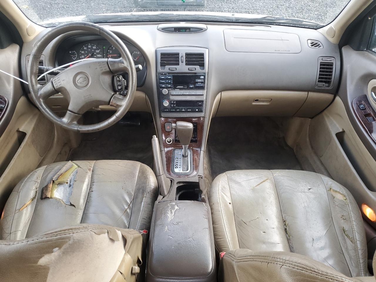 2000 Nissan Maxima - Image 8