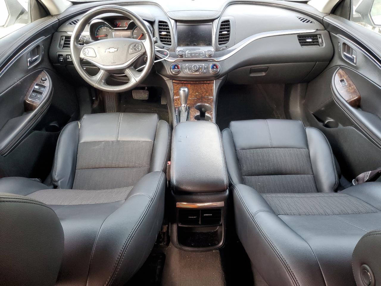 2015 Chevrolet Impala - Image 8