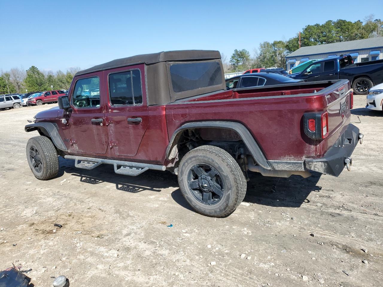 2021 Jeep Gladiator - Image 2