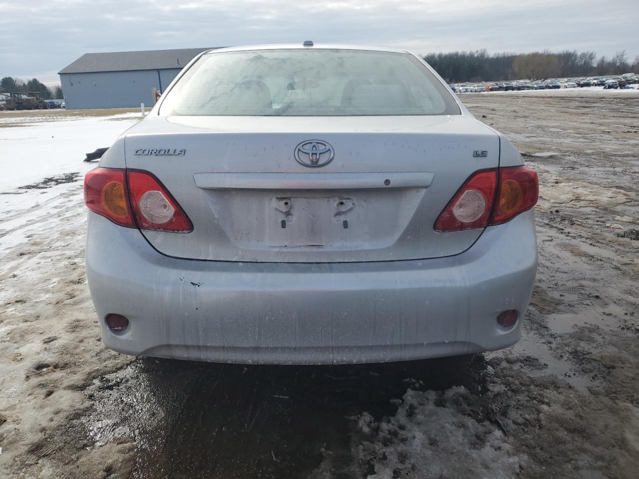2010 Toyota Corolla - Image 6