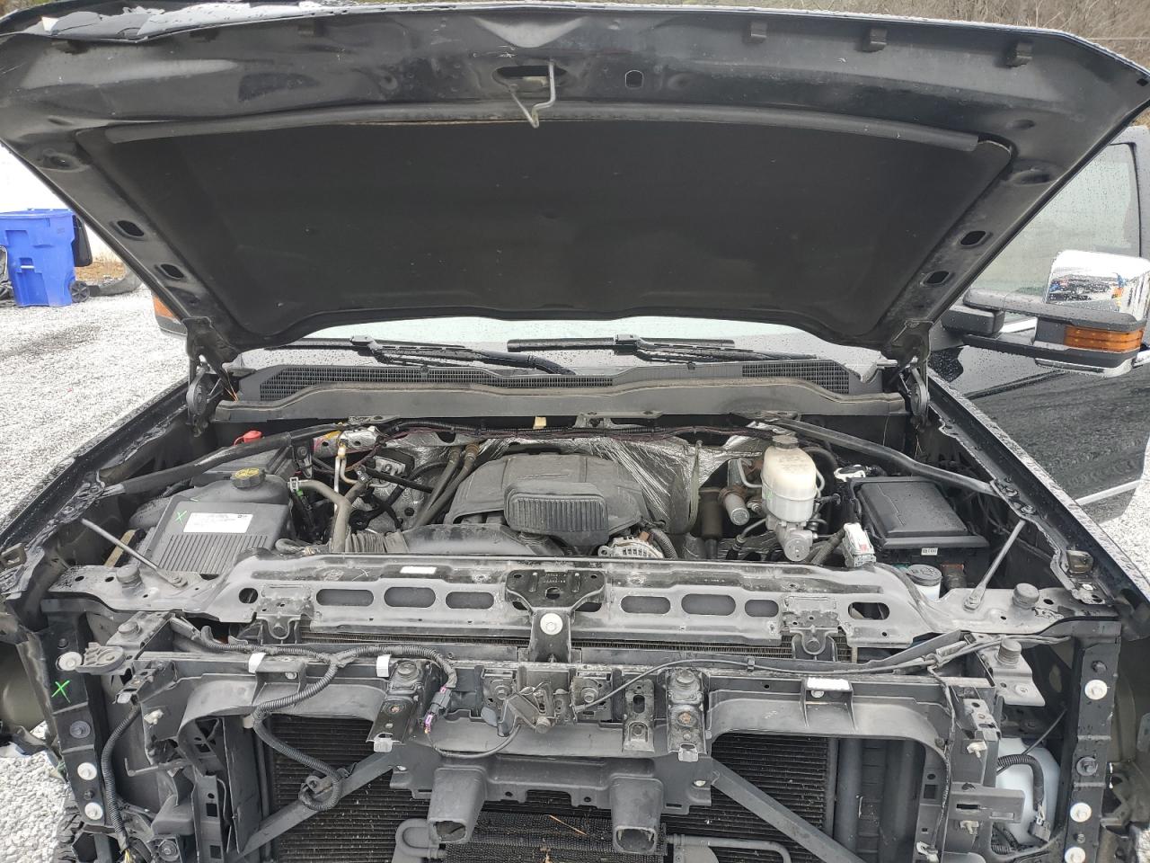 1GC1KWEG8HF205663 CHEVROLET ALL Models 2017
