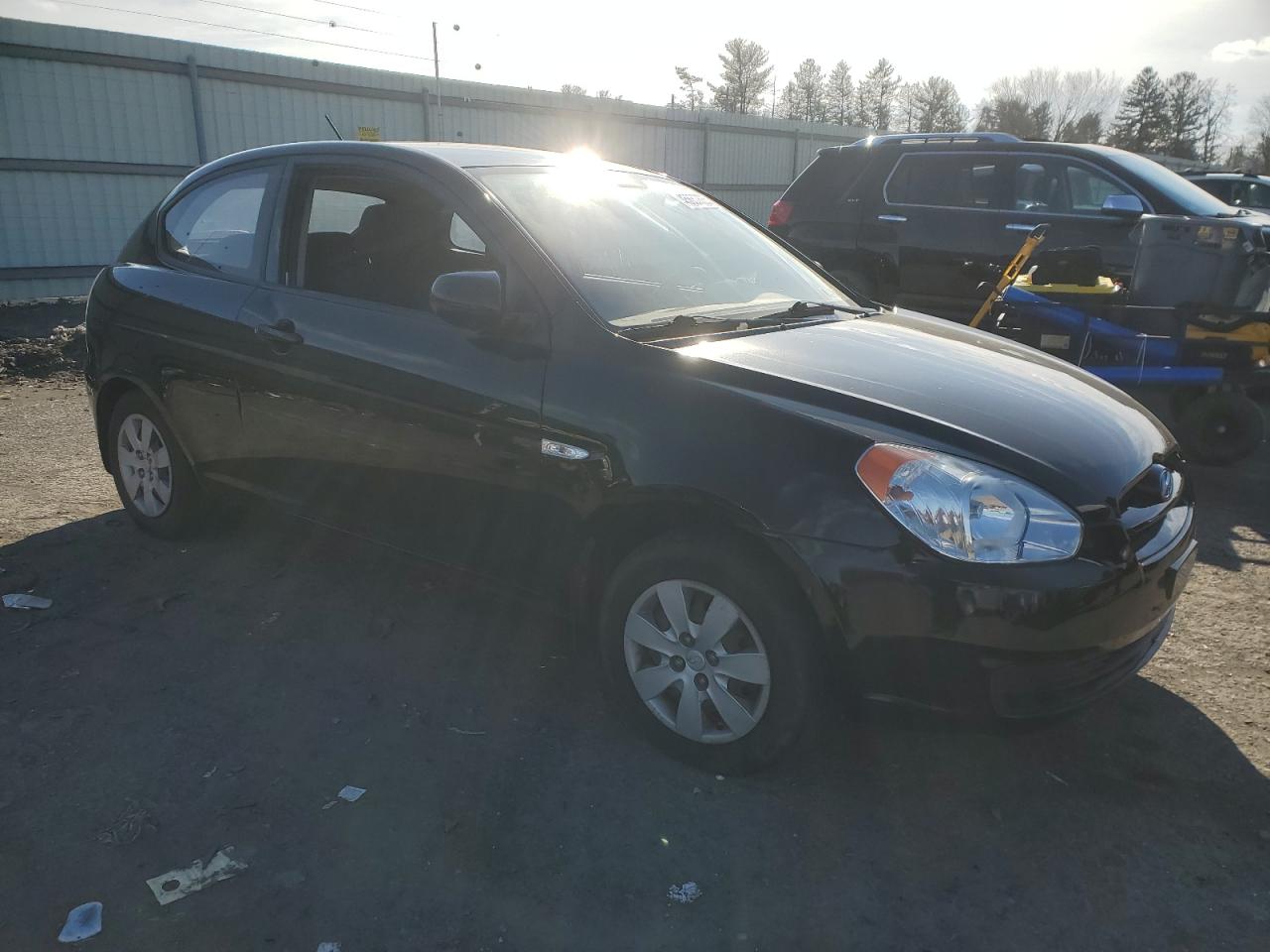 2010 Hyundai Accent - Image 4