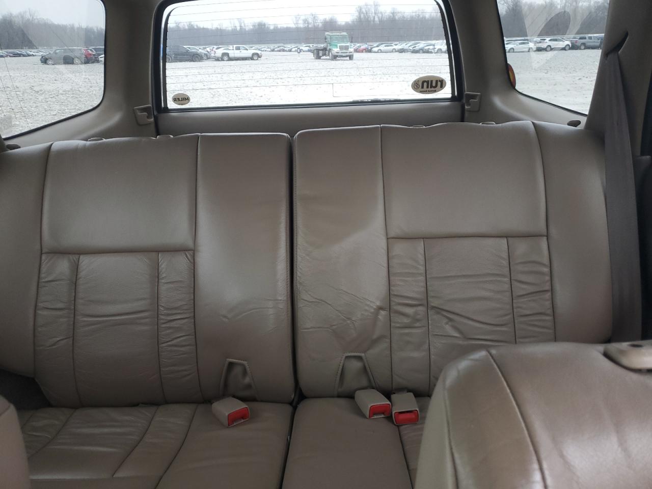 2000 Toyota 4Runner - Image 10