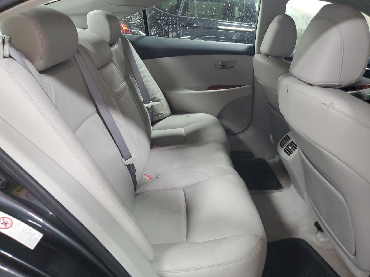 2008 Lexus ES - Image 10