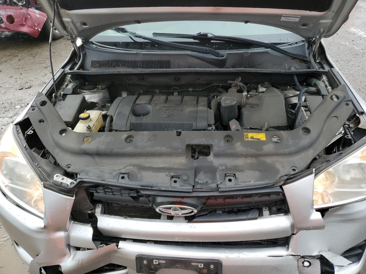 2012 Toyota RAV 4 - Image 12