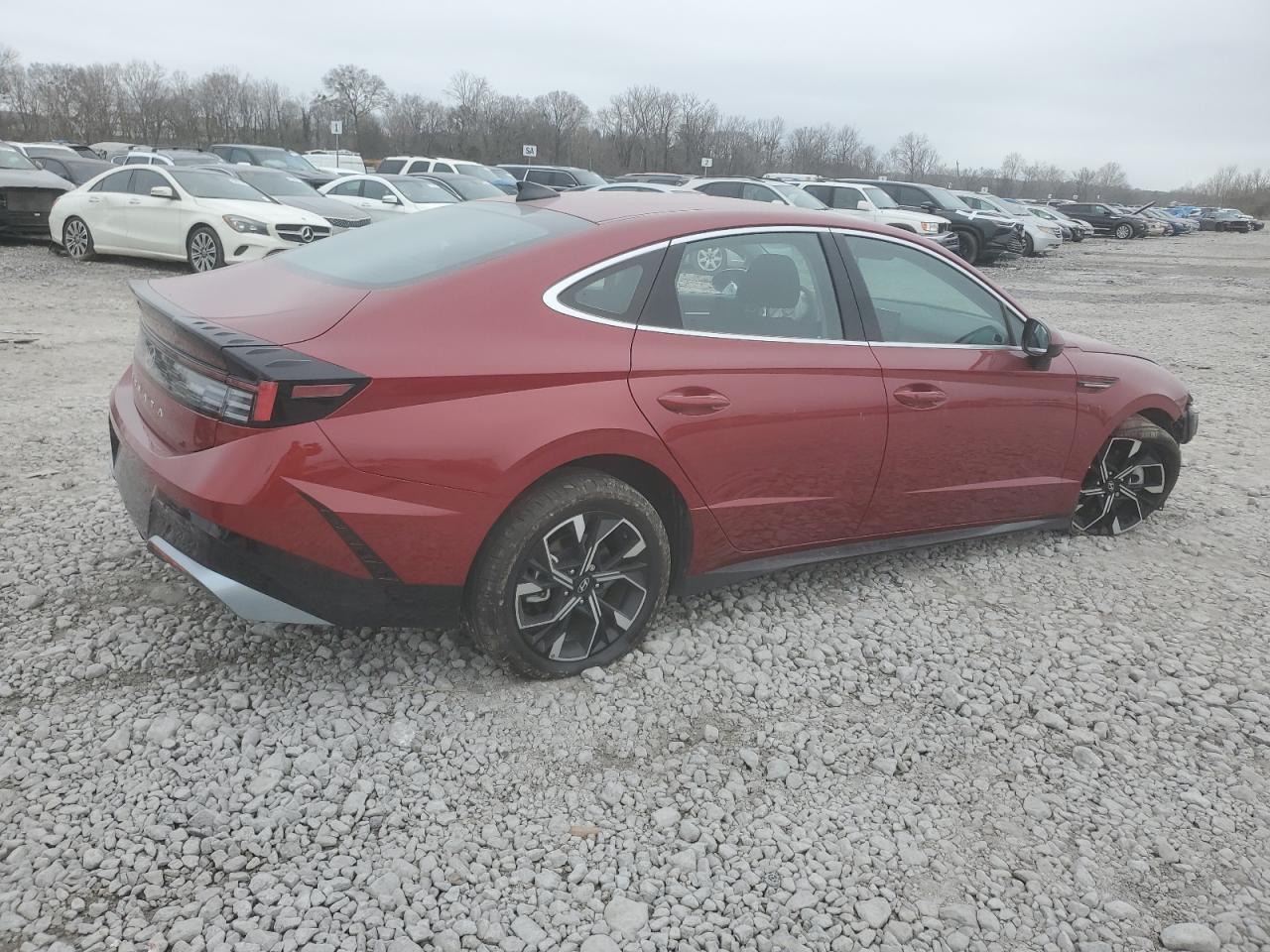 2024 Hyundai Sonata - Image 3