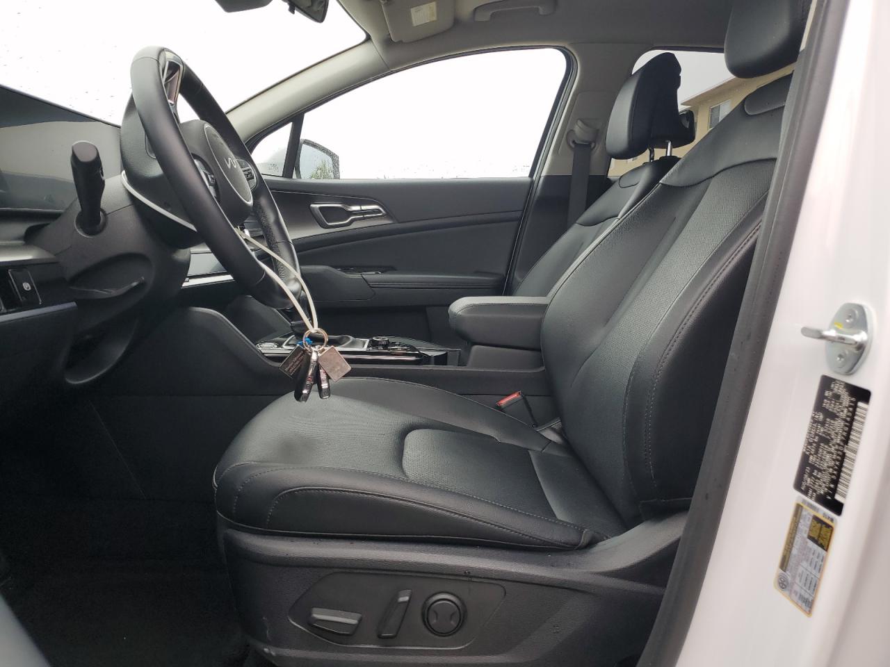 2024 Kia Sportage - Image 7