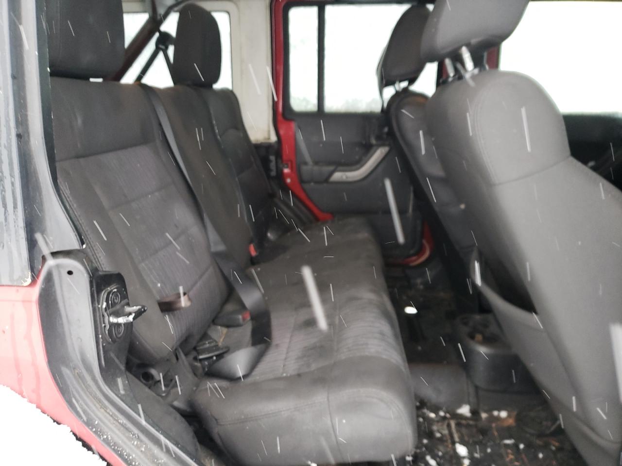 2012 Jeep Wrangler - Image 10