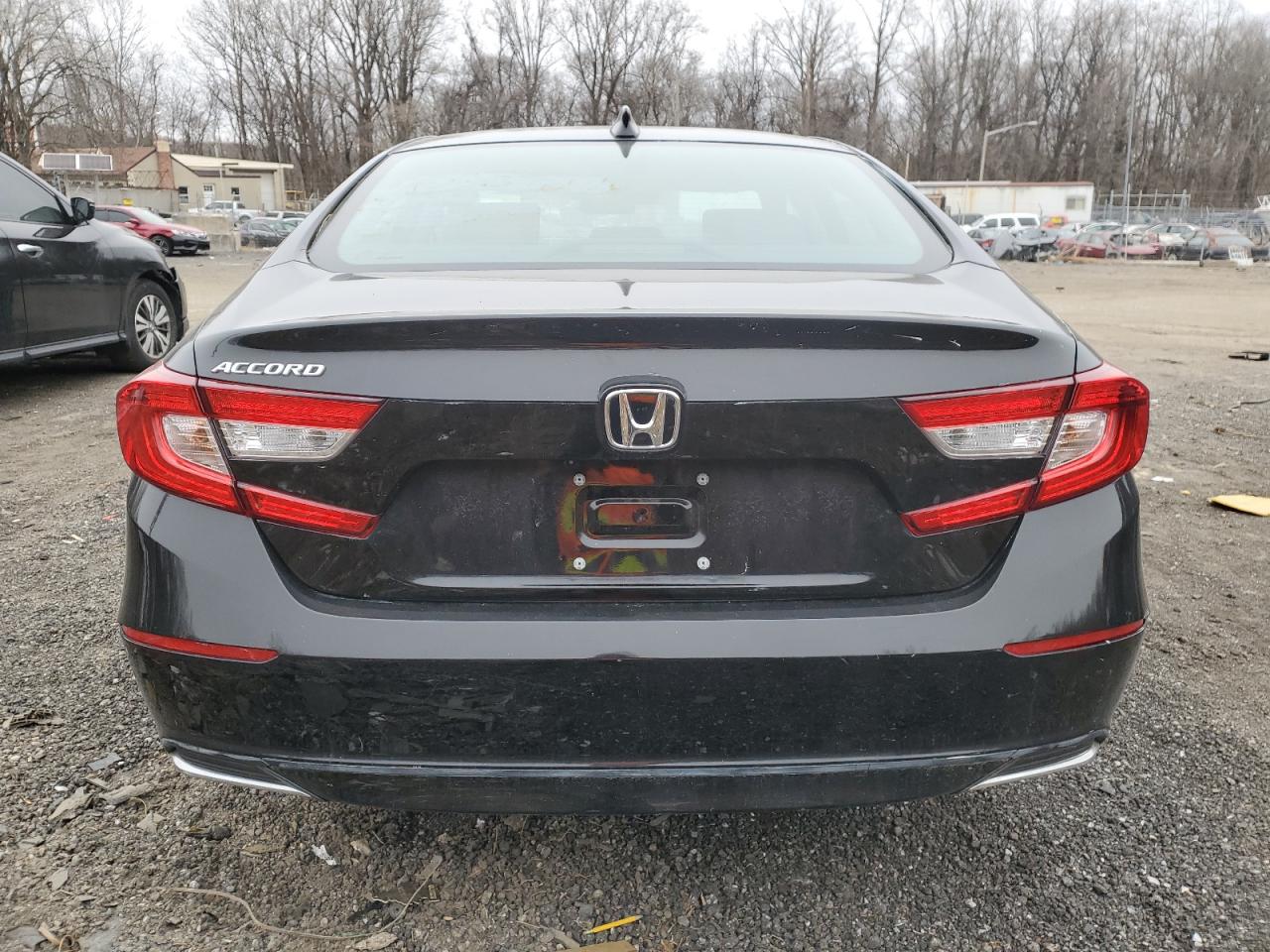 2022 Honda Accord - Image 6