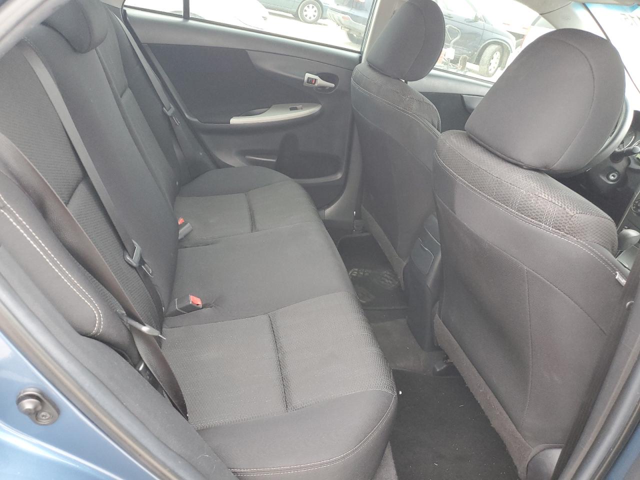 2012 Toyota Corolla - Image 10