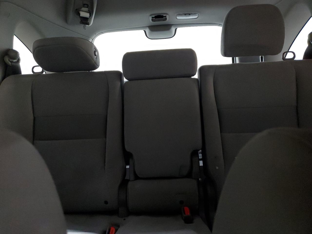 2011 Honda CR-V - Image 10