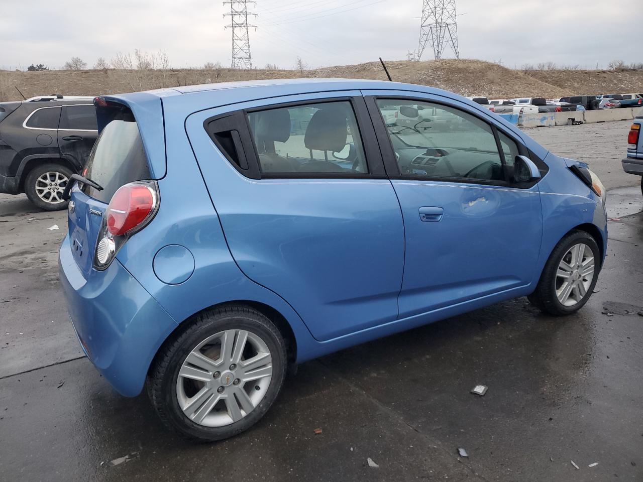 2013 Chevrolet Spark - Image 3