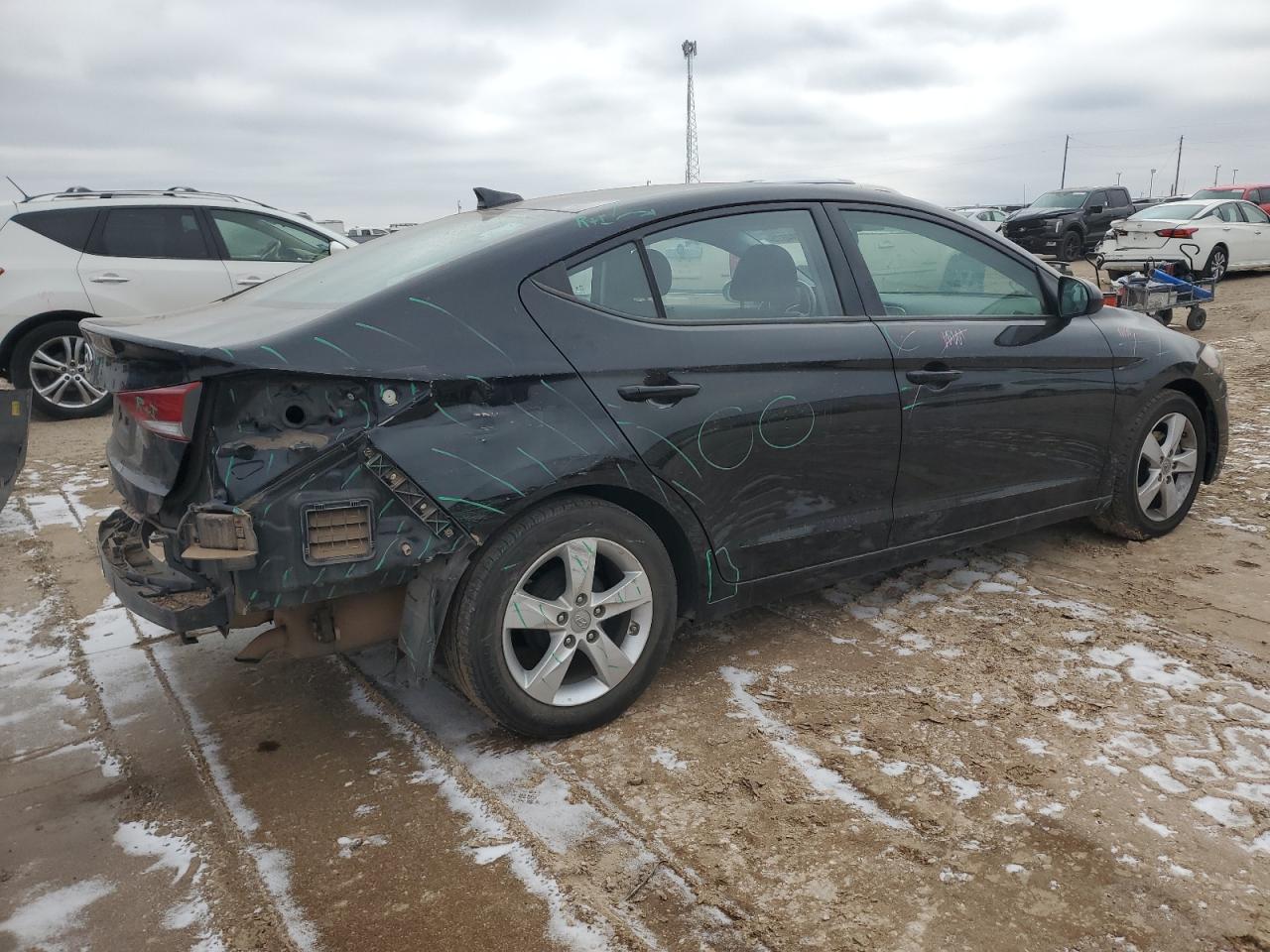 2017 Hyundai Elantra - Image 3