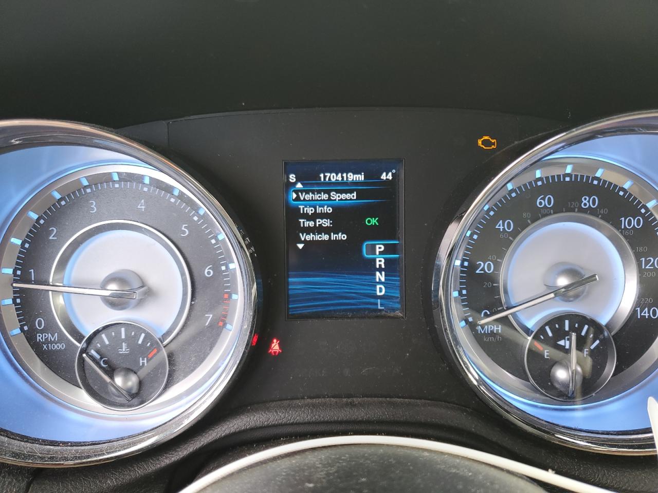 2012 Chrysler 300 - Image 9