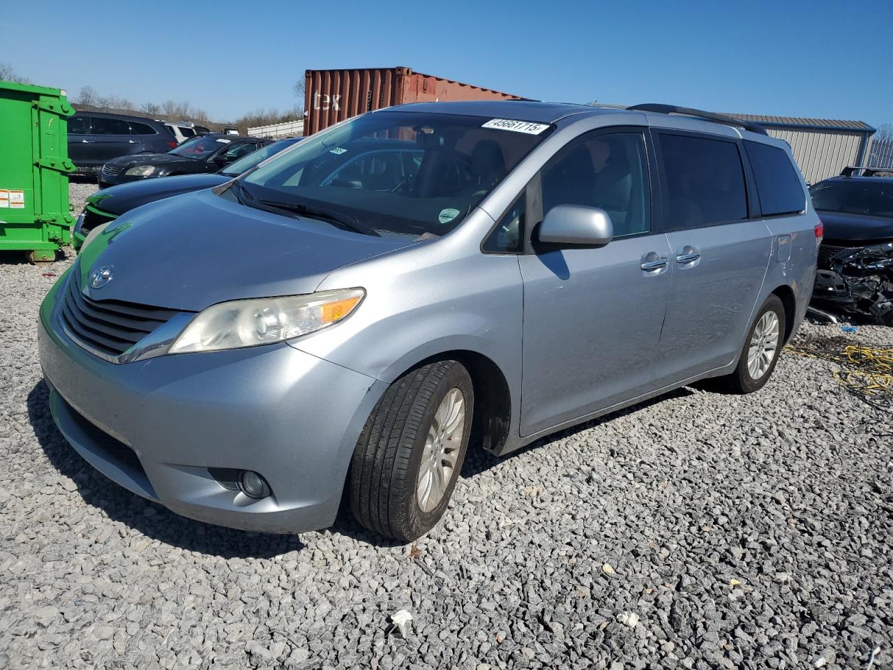 2012 Toyota Sienna - Image 1