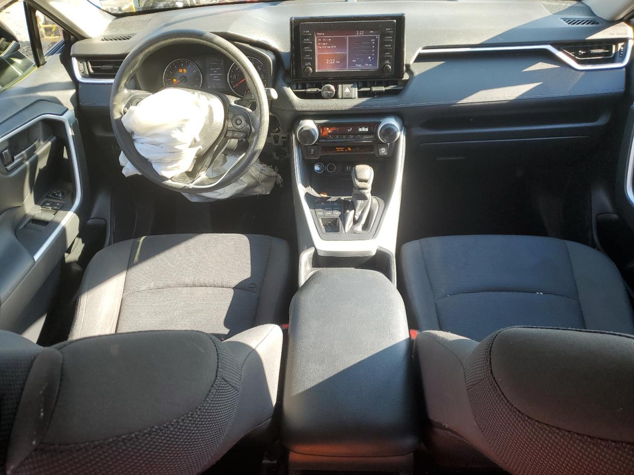 2019 Toyota RAV 4 - Image 8