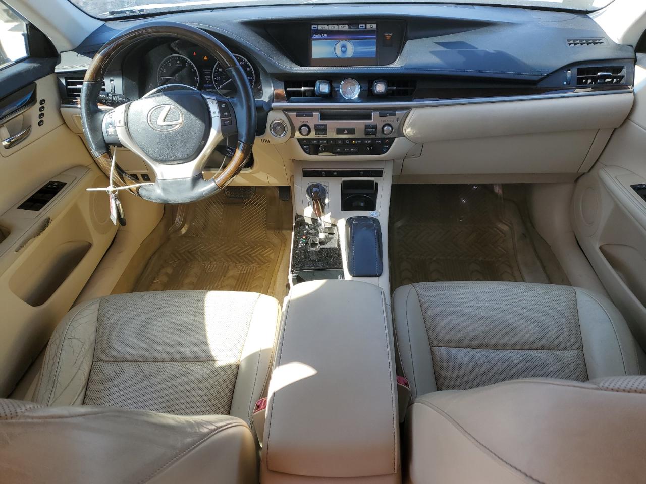 2014 Lexus ES - Image 8