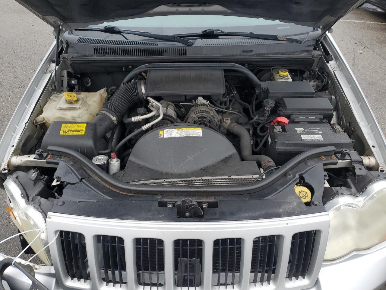 2009 Jeep Grand Cherokee - Image 12