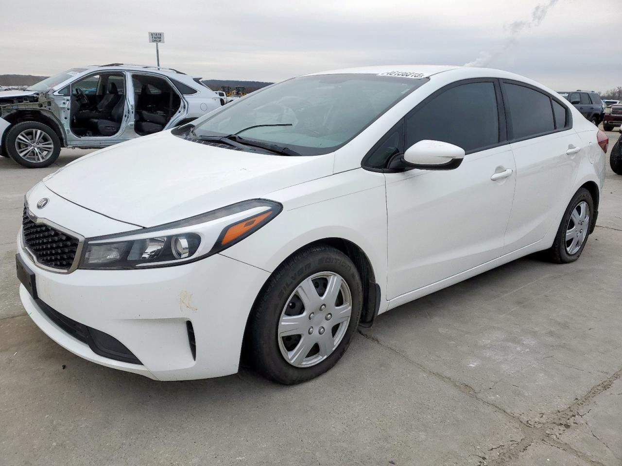 2017 Kia Forte - Image 1