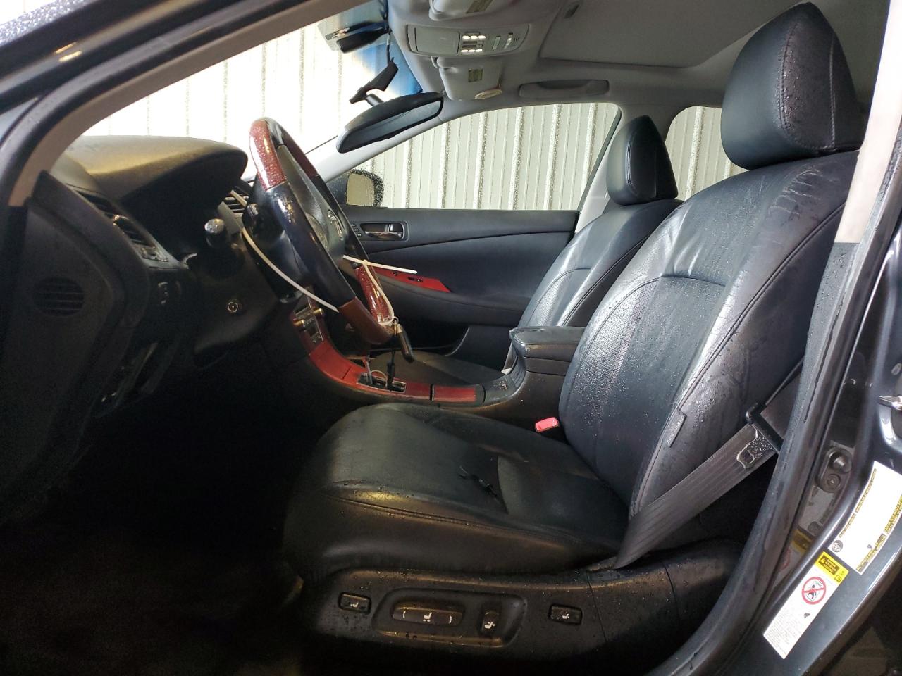 2009 Lexus ES - Image 7