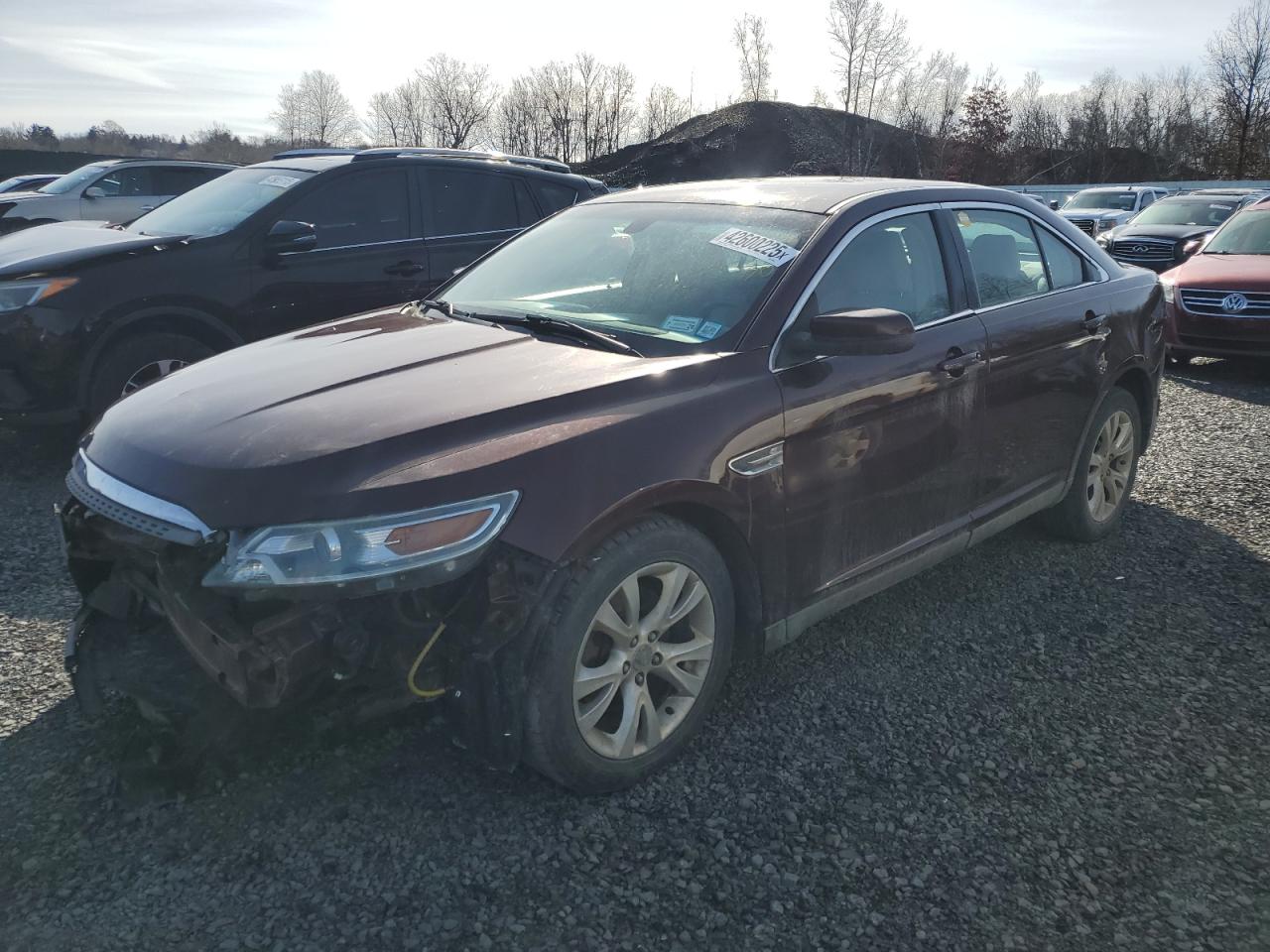 2010 Ford Taurus - Image 1
