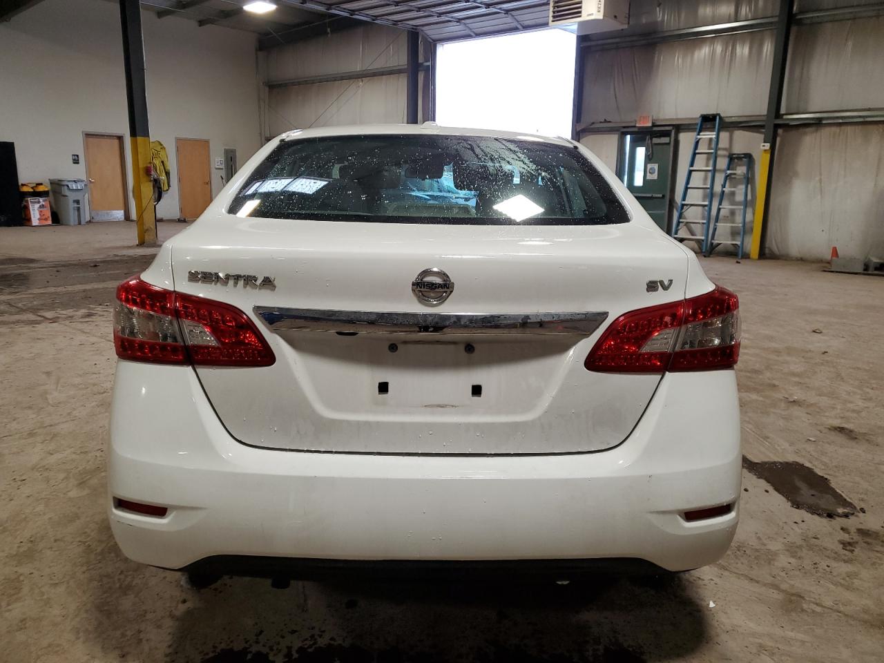 2015 Nissan Sentra - Image 6