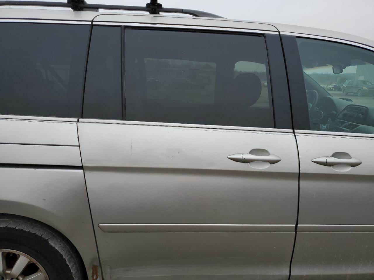 2008 Honda Odyssey - Image 11