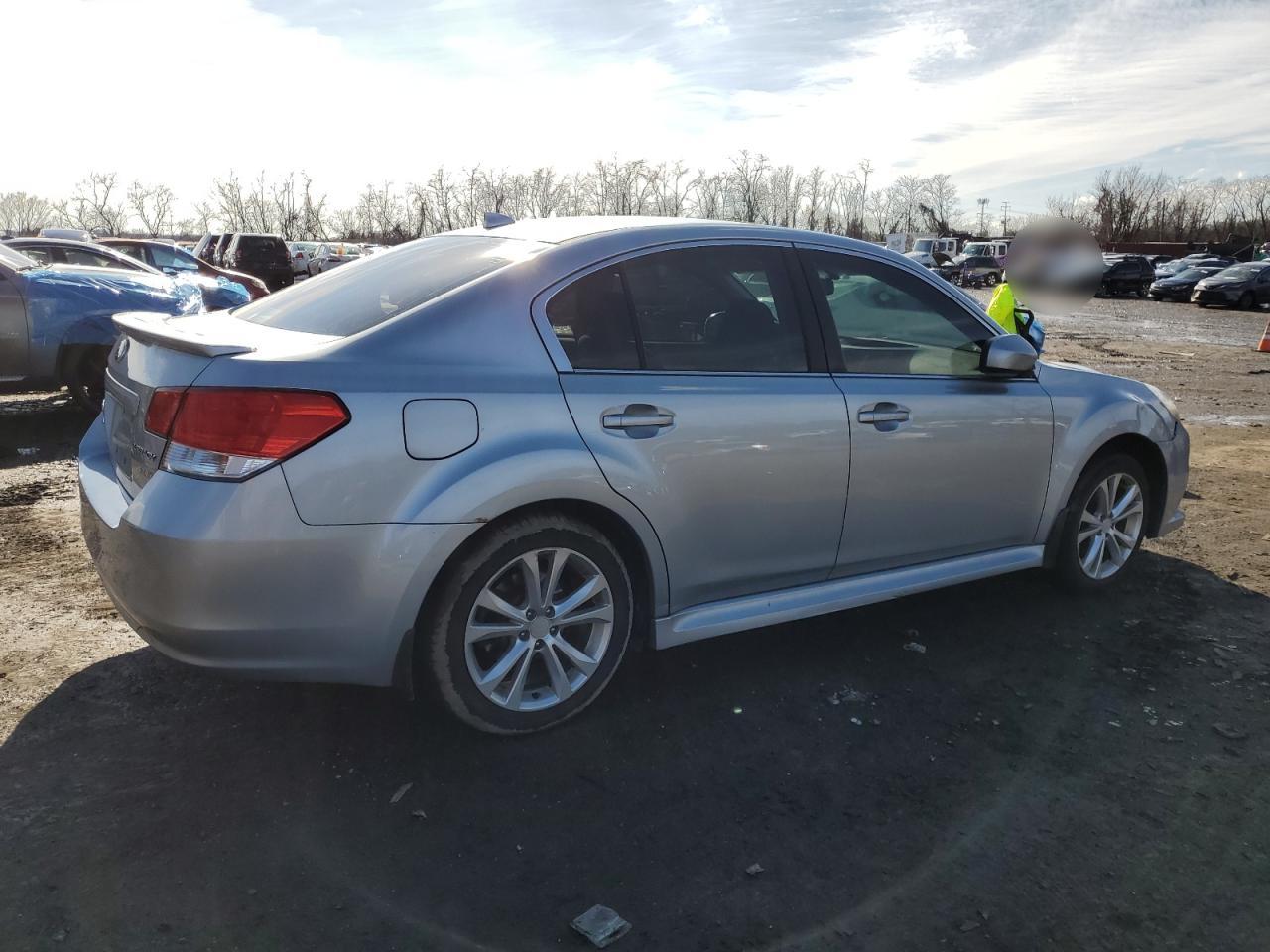 2014 Subaru Legacy - Image 3